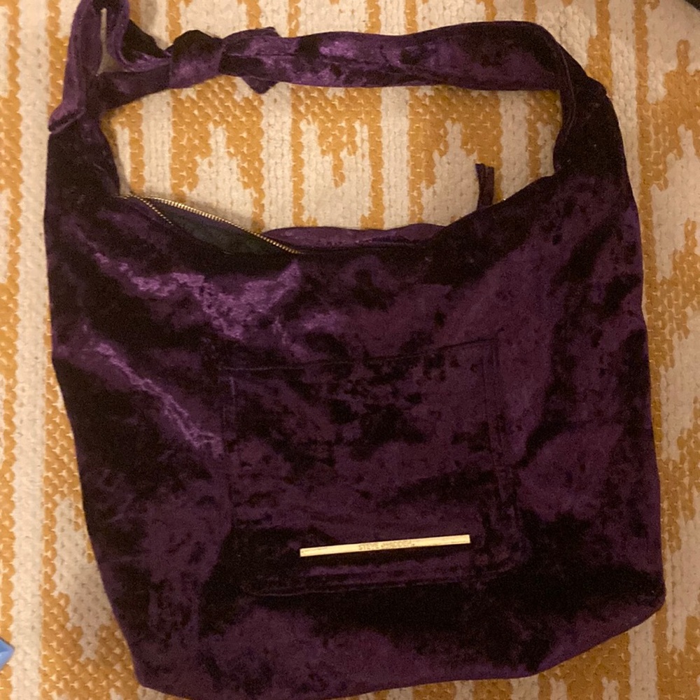 steve madden purple velvet tote bag